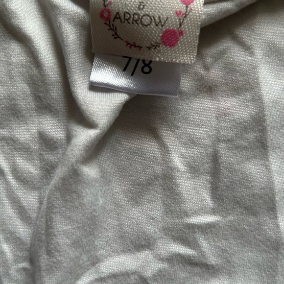 Heart & Arrow Girls 2 Piece Romper Set. - Picture 4 of 4